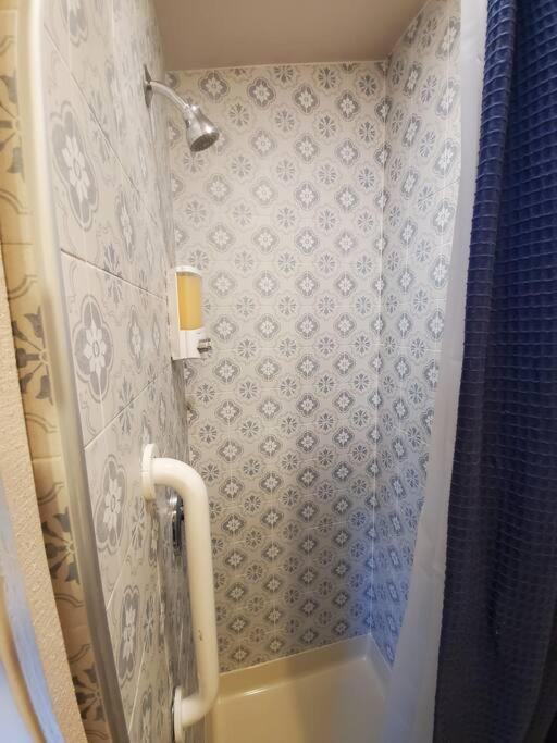 Centrally Located Studio And Cozy Place Perfect For Travelers And Couples! Located In San Diego Downtown! Perfect For Your Quick Getaway!アパートメント エクステリア 写真